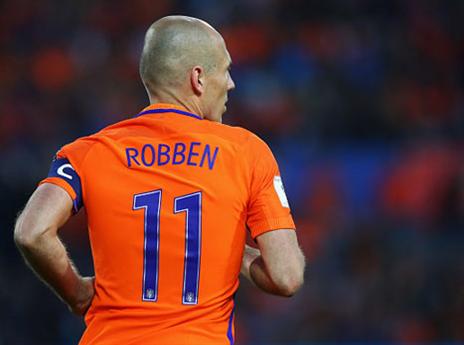 הולנד בדרך להדחה. רובן (getty)