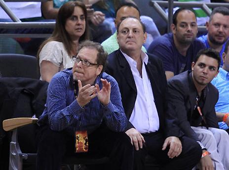 מעורב, אבל תומך (מנהלת הליגה)