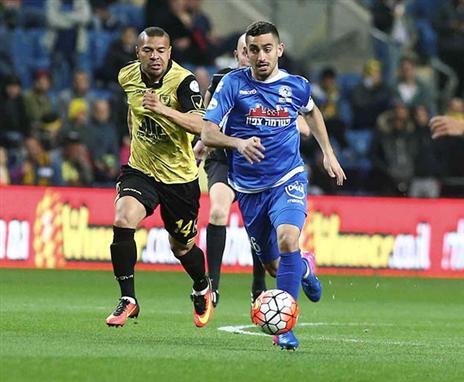 צפוי להשלים עם הישארותו