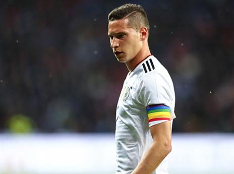 הקפטן של הנבחרת הכי צעירה. דרקסלר בגרמניה (getty)