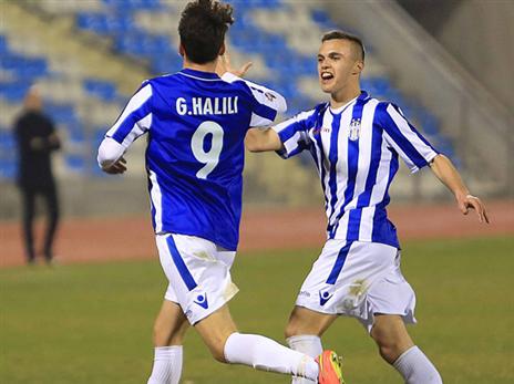 דוקה (מימין). המגן הבא של מכבי חיפה? (טוויטר)