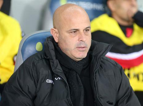 יבחן את סזאר. אבוקסיס