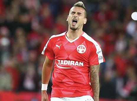 מתגעגע למגרשים. בוזגלו (אלן שיבר)