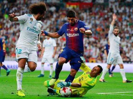 סוארס. מכה לא פשוטה לבארסה (getty)