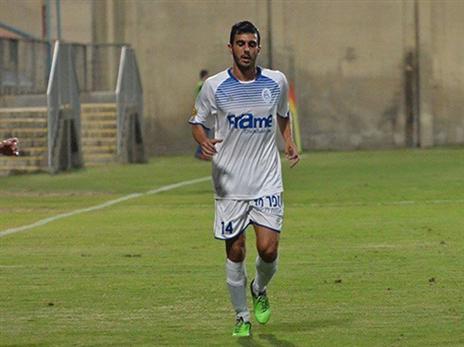 יוסי שבחון. מגיע לתחנה השישית בקריירה (דאבל פס)