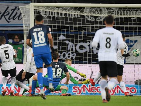 שיוויון דדרמטי להופנהיים מול פרנקפורט (getty)