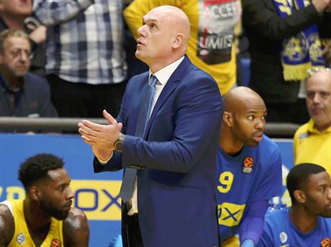 לא אהב את הפאניקה בדקות האחרונות. ספאחיה (אלן שיבר)