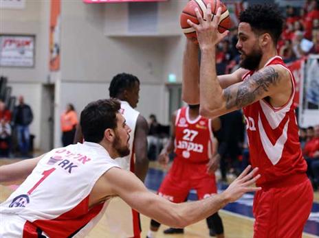 "הפסדנו באשמתי" (מנהלת הליגה)