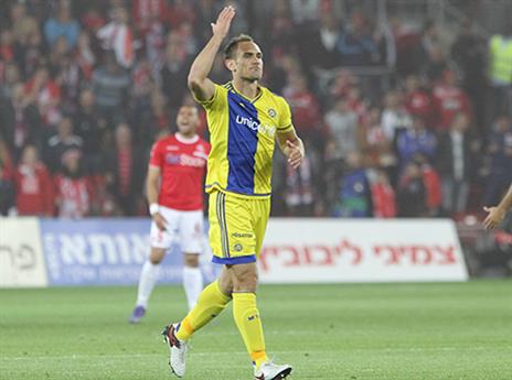 גרסיה במדים הצהובים: "מלא בתחושת גאווה להשתייך שוב למכבי תל אביב" (דני מרון)