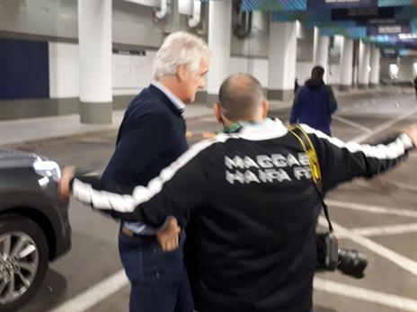 נהנה מהמשחק. רטן