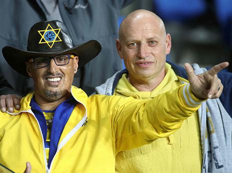 אווירה כמו בימים הטובים בבלומפילד (אלן שיבר)