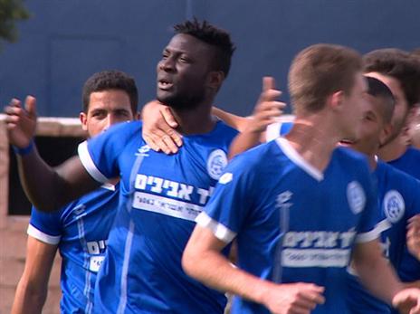 איומי חגג עם צמד נהדר