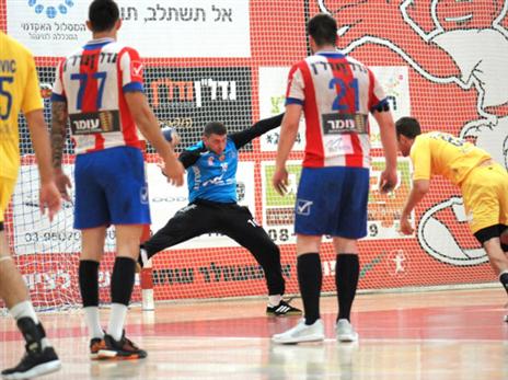 דיאנוביץ'. יכולת אדירה של השוער (גבי אלאלוף, איגוד הכדוריד)