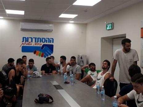 שחקני ליגת העל. ההחלטה שלהם תביא לסיום הליגה?