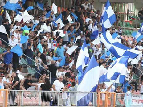 אוהדי טבריה עשו את הדרך ללויטה (אלן שיבר)