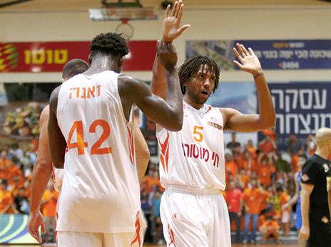 נשארו עם המחמאות (אלן שיבר)