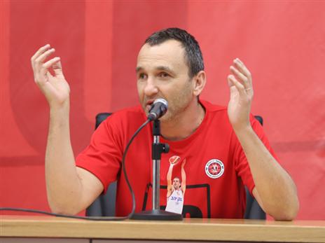 חומסקי: "אין אדם שיותר מבטא שירושלים היא קבוצה אחרת" (דני מרון)