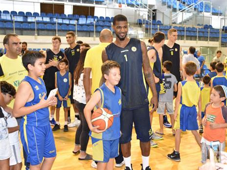 הפנינג בהיכל הקריה (דודו קקון)