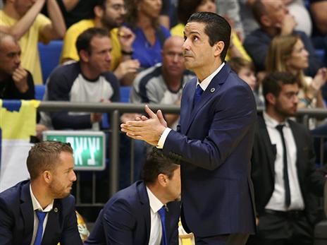 ניצחון בכורה ביורוליג. ספרופולוס (אלן שיבר)