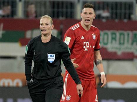 שטיינהאוס. מכנסיים קצרים מדי (getty)