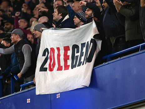 האוהדים של יונייטד מאוהבים בסולשיאר (getty)