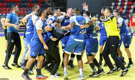 חולון חוגגת את ההעלייה ההיסטורית והמפתיעה אל גמר הגביע (הדר ואן קולא, איגוד הכדוריד)