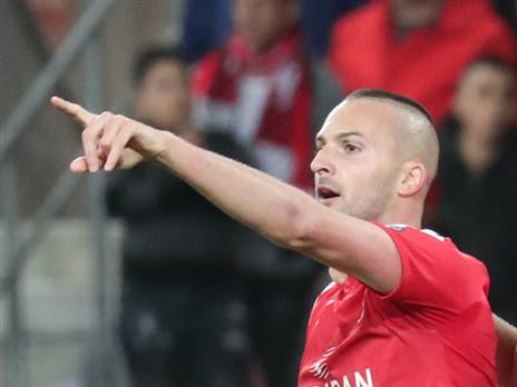 שהר, כבש את השער הראשון (דני מרון)