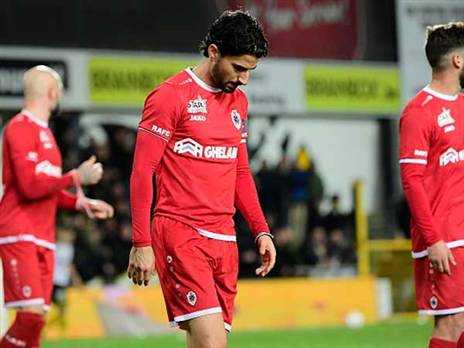 רפאלוב, גם הוא פספס מהנקודה הלבנה (getty, Photonews )