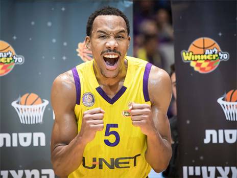 אטקינס מרוצה (עודד קרני)