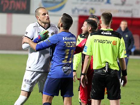 הכבשה השחורה של 18/19. סכנין (אנצ'ו גוש)