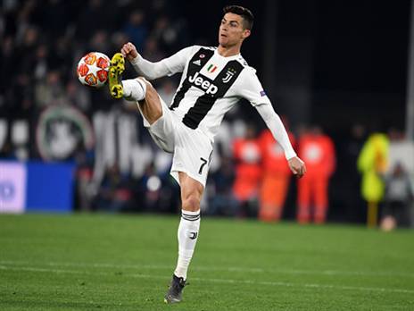 רונאלדו. יבלה את הקיץ הקרוב באסיה? (Etsuo Hara/Getty Images)