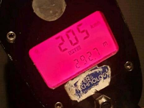 נתפס ב-205 קמ"ש