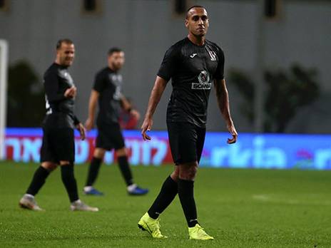 מאמצים להשאירו במועדון. ראדי (צילום: אלן שיבר)