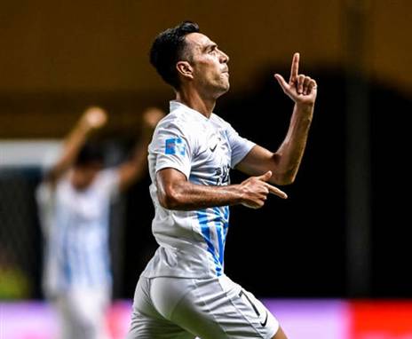 גוואנגז'ו שילמה עליו 8 מיליון דולר (Getty)