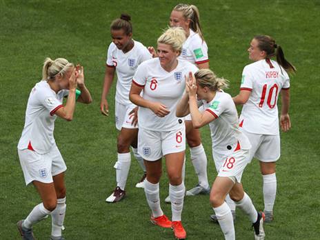 את האנגליות כל זה לא מעניין (getty)