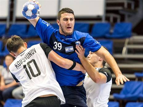 השישי באירופה. אדיר כהן (צילום: באדיבות איגוד הכדוריד)