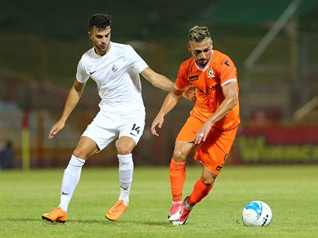 שטיין, החמיא לגלזר (לירון מולדובן)