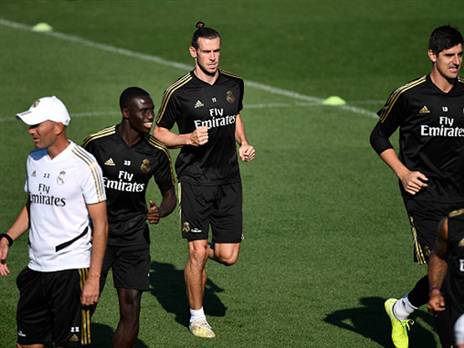 זידאן. כגאה בסגל שלו (Getty)