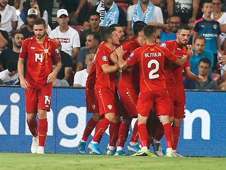 במקדוניה חגגו ועקצו את זהבי (אלן שיבר)