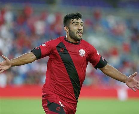 בדרך לקדנציה שנייה באדום. מוחמד אבו פאני במדי חדרה (צילום: אלן שיבר)