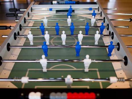 שולחן הכדורגל. כיכב בכמה פרקים (Getty)