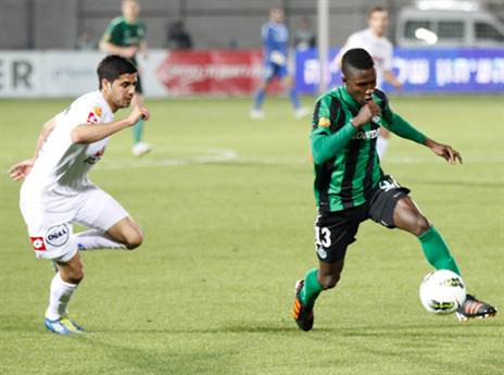 במדי חיפה. זוכר לה חסד נעורים (אריאל נובק)