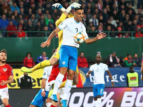 בדרך למלכות השערים בנבחרת? זהבי (אלן שיבר)