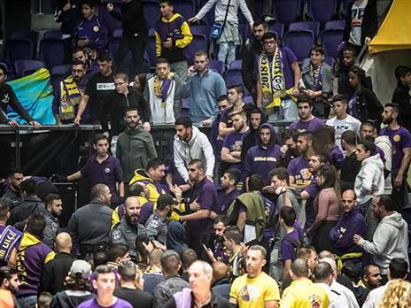 בלאגן בחולון (צילום: עודד קרני)