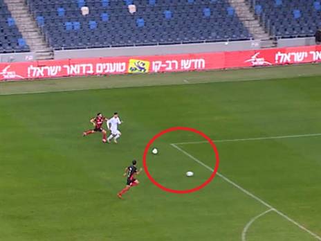 הרגע הביזארי. אלון: "איך הם לא ראו?"