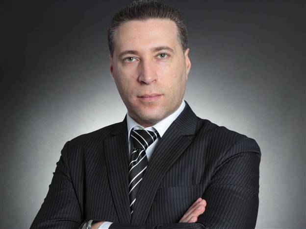 עו"ד קולצ'ינסקי. חוזה שחורות (יקיר ברבי)