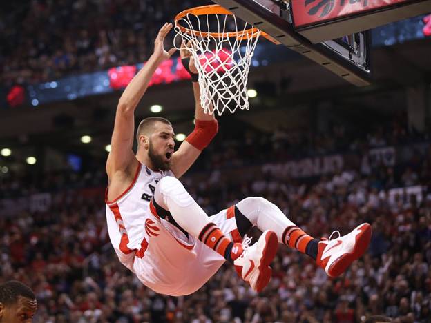 ולנצ׳יונאס. סירווידיס השאיר אותו מאחור (Getty)