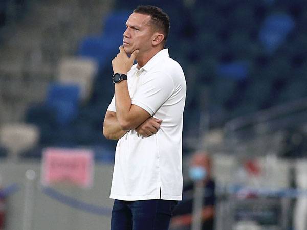 בכר מגיב למשחק (אלן שיבר)