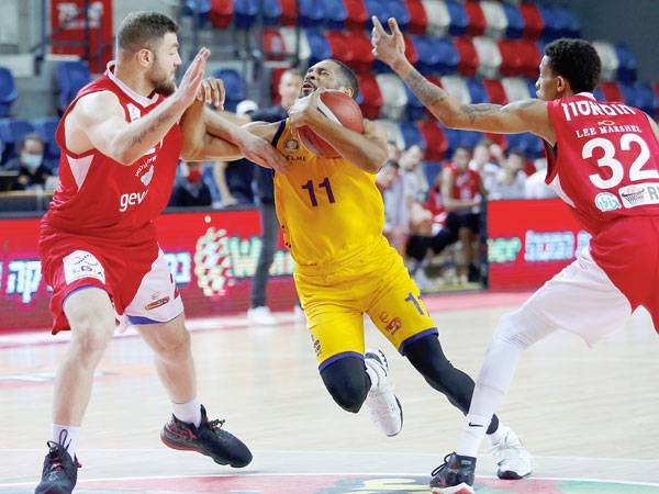 האריס, התקשה בפתיחה (אלן שיבר)