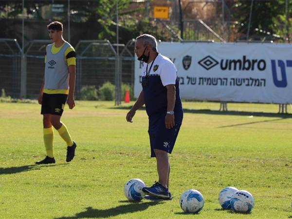 מלכה. יאמן את קבוצת הנוער בפעם השלישית (בית"ר ירושלים, רשמי)